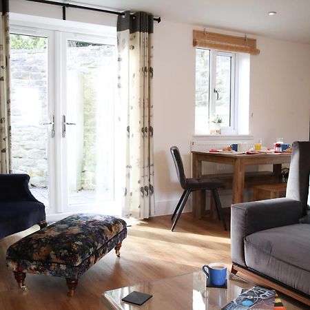 Burgess Yard 2-Bedroom Cottage, Bath Exteriér fotografie