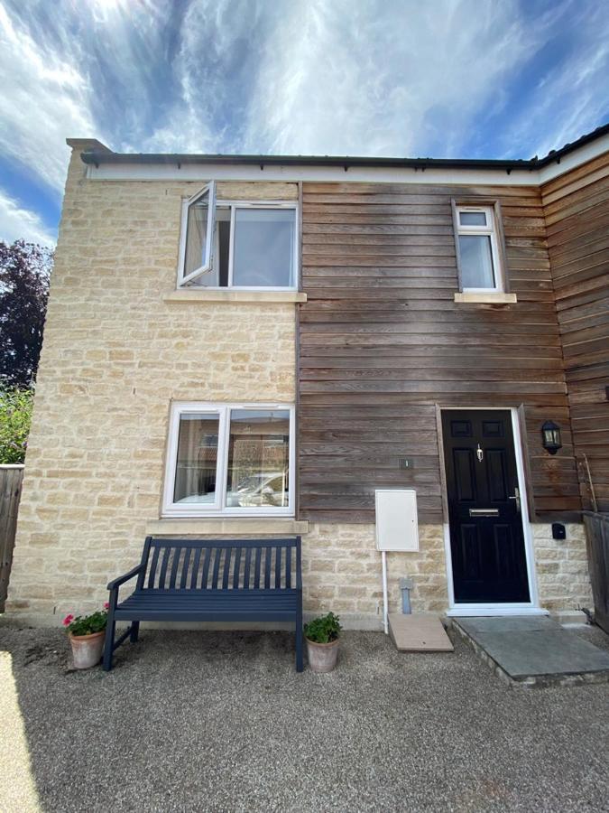 Burgess Yard 2-Bedroom Cottage, Bath Exteriér fotografie
